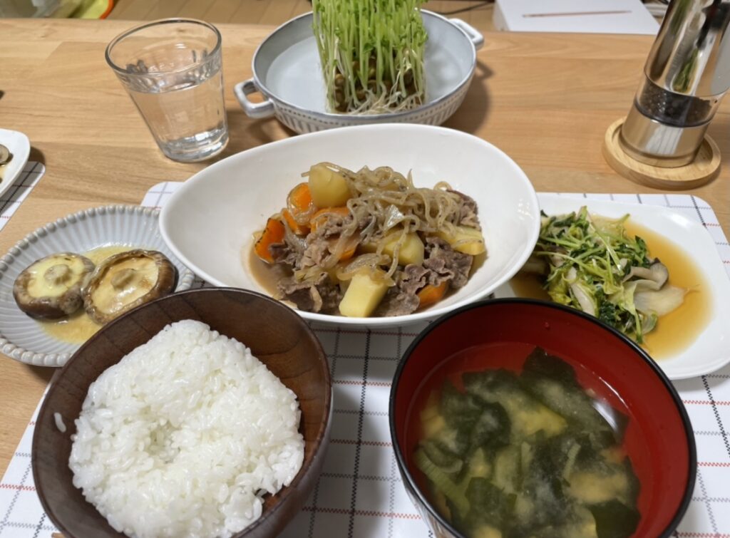 肉じゃが定食