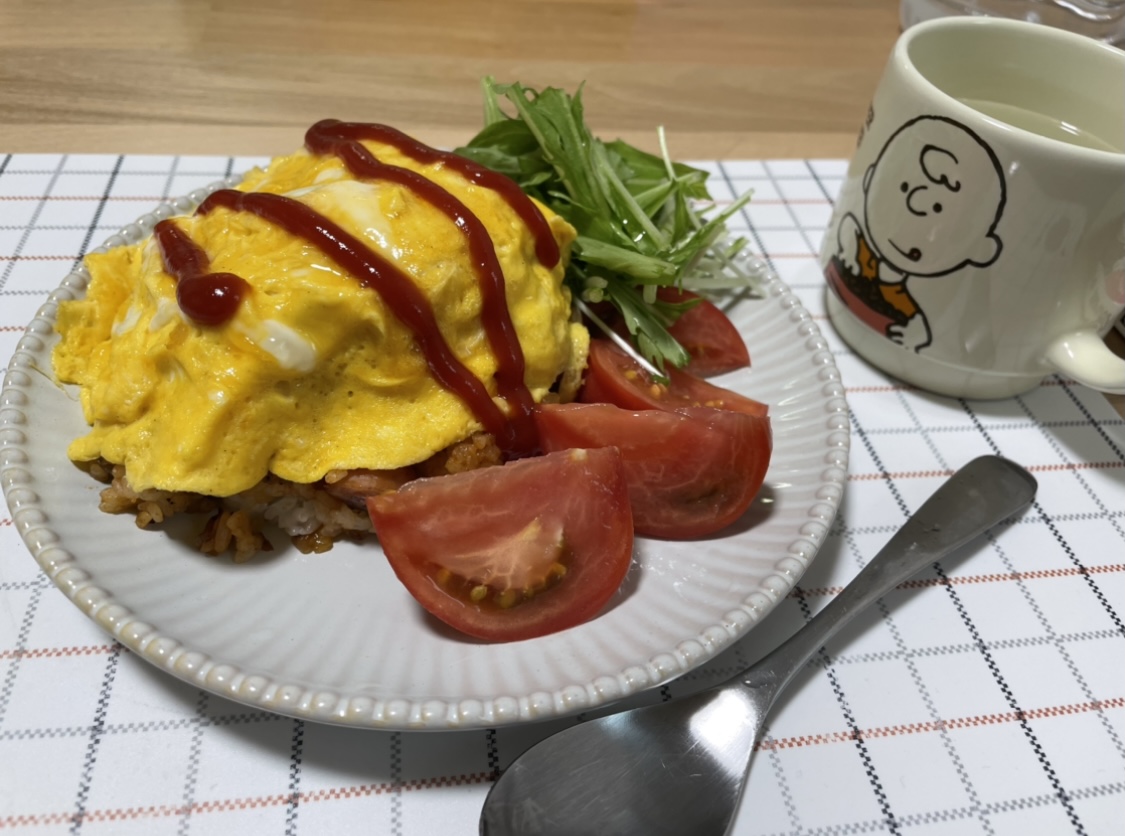 オムライス定食